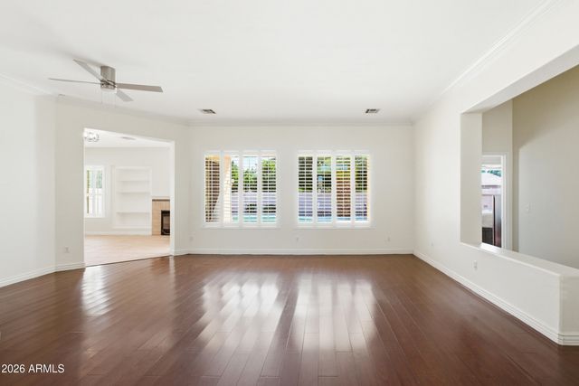 1645 E ORANGEWOOD Street, Gilbert, AZ 85296