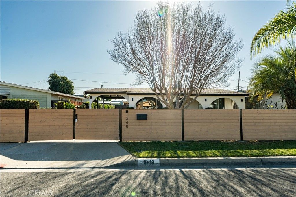 Image 2 of property listing at 1948 Floradale Avenue, South El Monte, CA 91733