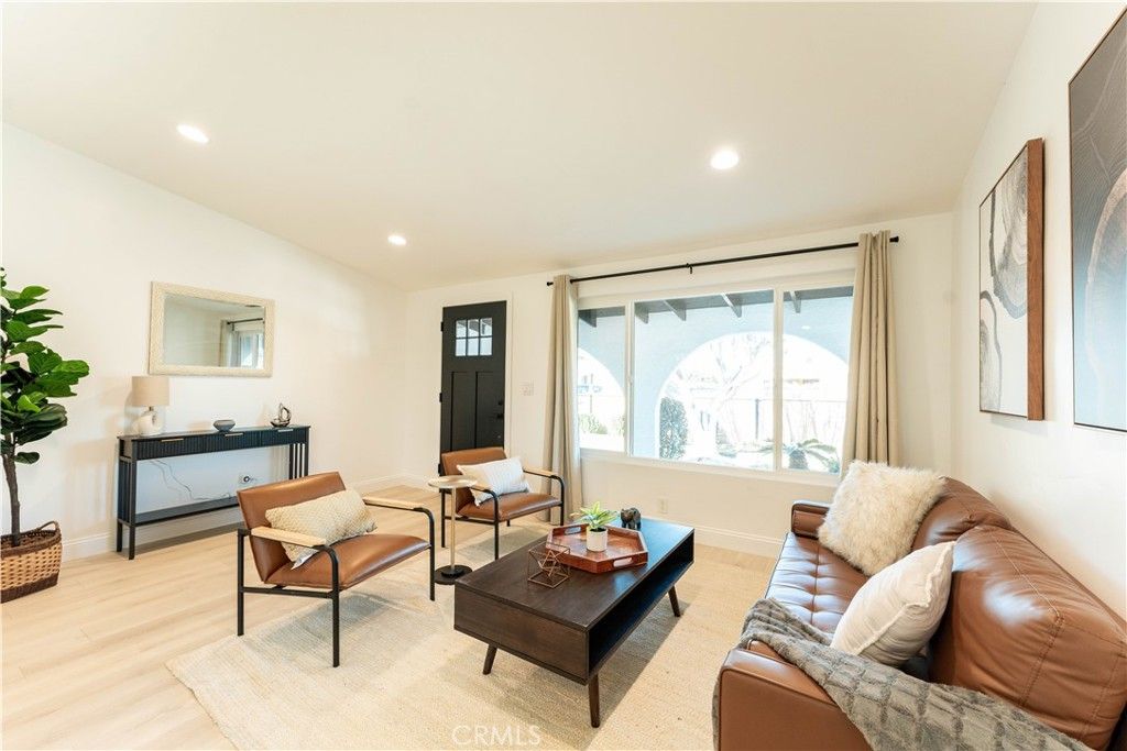 Image 5 of property listing at 1948 Floradale Avenue, South El Monte, CA 91733