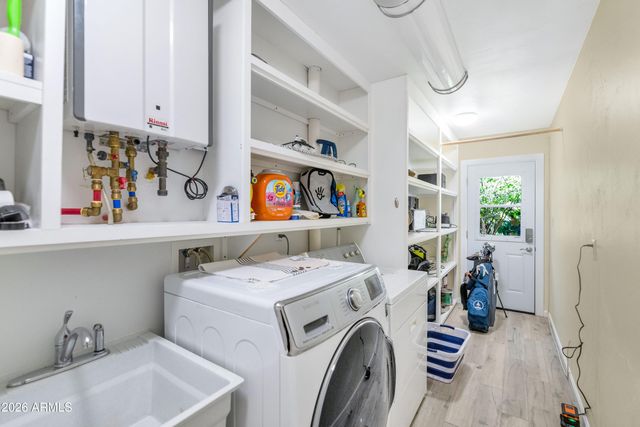 4609 N MILLER Road, Scottsdale, AZ 85251