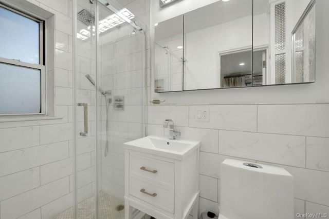 609 Palmer Road 2J, Yonkers, NY 10701