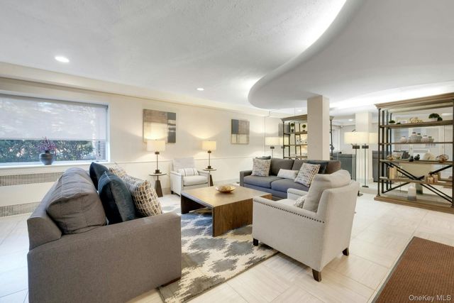 609 Palmer Road 2J, Yonkers, NY 10701