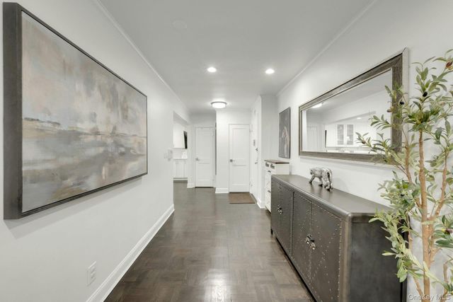 609 Palmer Road 2J, Yonkers, NY 10701