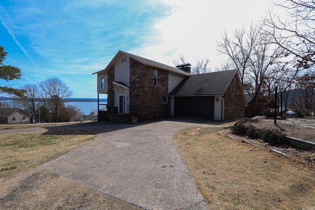 314 View Dr., Shirley, AR 72153