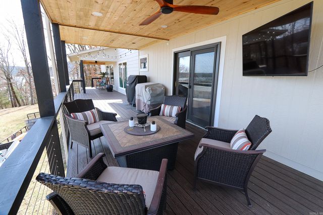 314 View Dr., Shirley, AR 72153