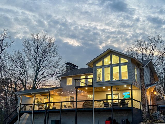 314 View Dr., Shirley, AR 72153