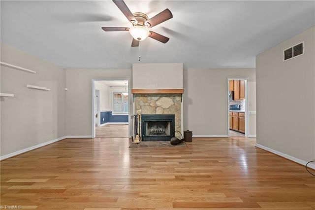 4006 Windspray Loop, Summerfield, NC 27358