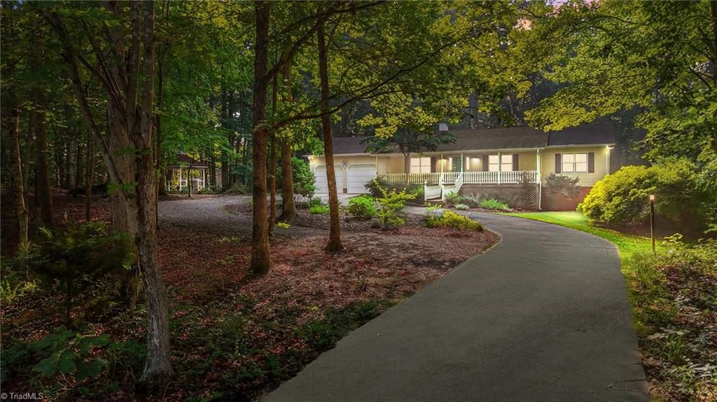 4006 Windspray Loop, Summerfield, NC 27358