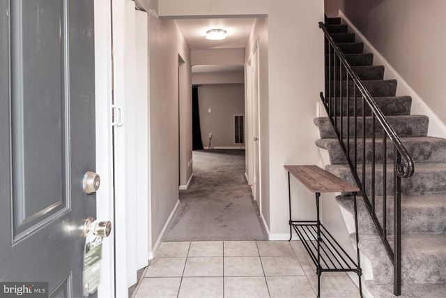 7758 LAKECREST DR, Greenbelt, MD 20770