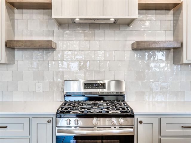 249 Sage Brush Way, Edmond, OK 73025