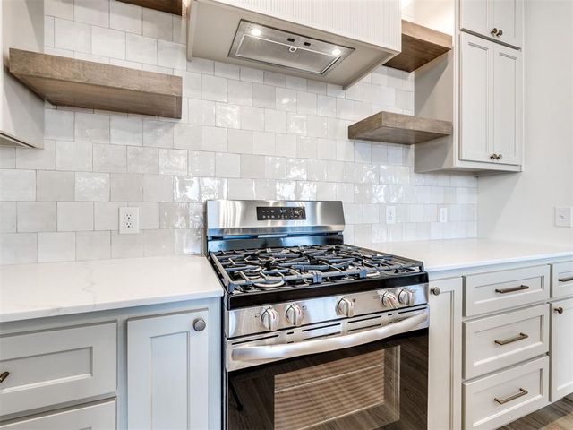 249 Sage Brush Way, Edmond, OK 73025