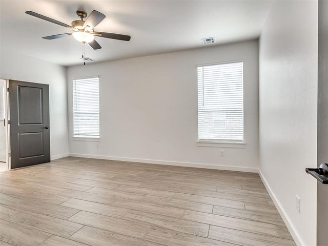 249 Sage Brush Way, Edmond, OK 73025