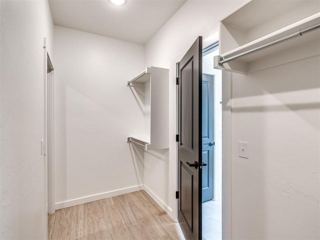 249 Sage Brush Way, Edmond, OK 73025