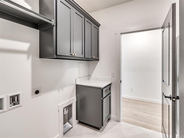 249 Sage Brush Way, Edmond, OK 73025