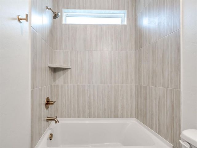 249 Sage Brush Way, Edmond, OK 73025