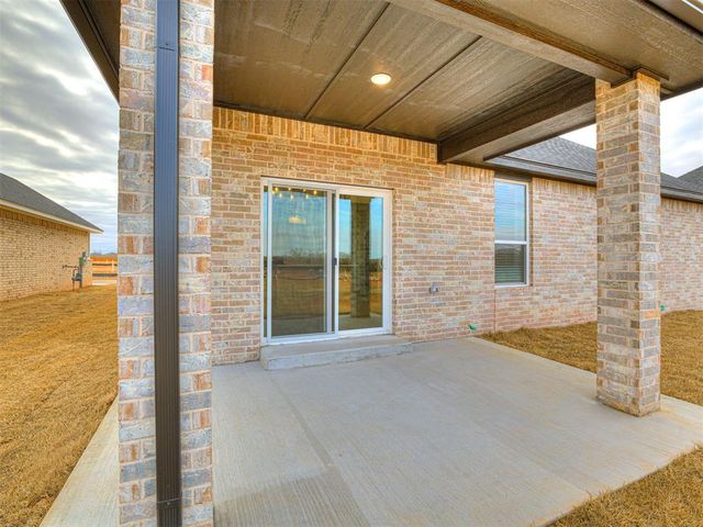 249 Sage Brush Way, Edmond, OK 73025