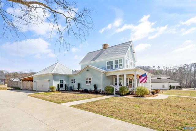 128 Carlton Road, Scottsboro, AL 35769