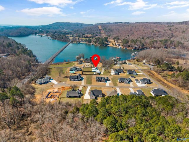 128 Carlton Road, Scottsboro, AL 35769
