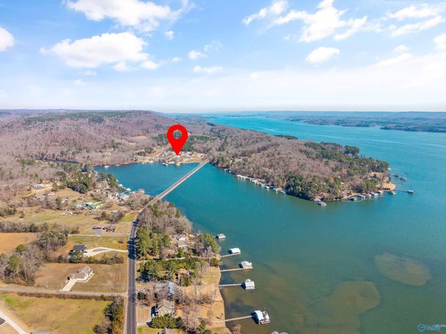 128 Carlton Road, Scottsboro, AL 35769