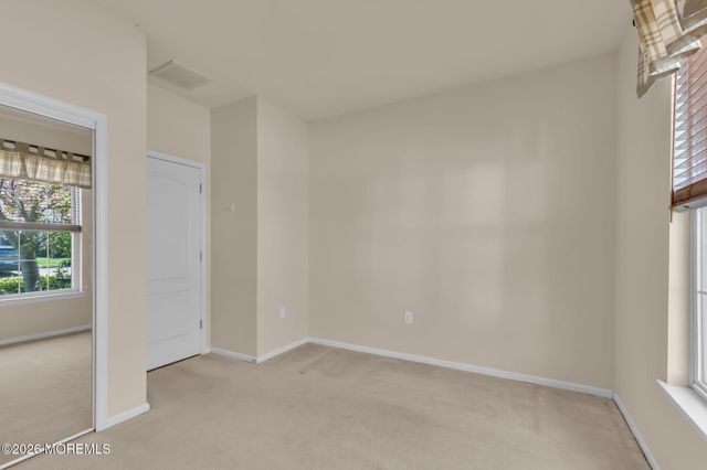 3 Golden Willows Avenue, Lakewood, NJ 08701