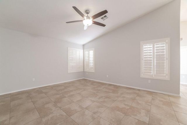 323 N Ocean Drive, Gilbert, AZ 85233