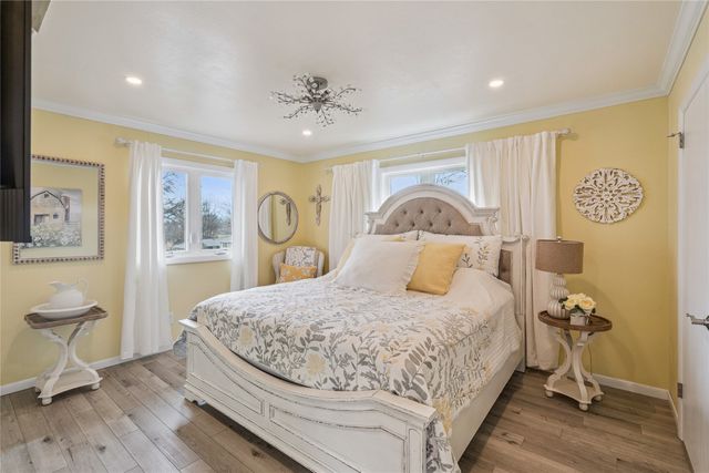 202 Independence Street, Pella, IA 50219