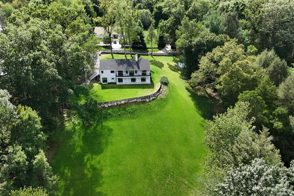30 Cavalry Road, Westport, CT 06880