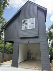 303A Luna Dr, Nashville, TN 37211