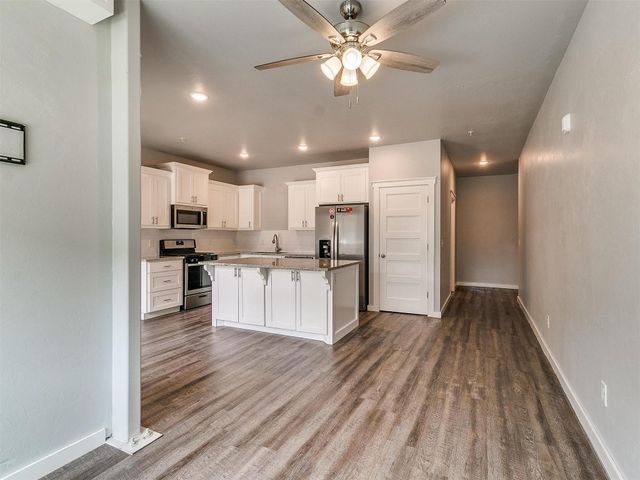 207 W Apache Street, Norman, OK 73069