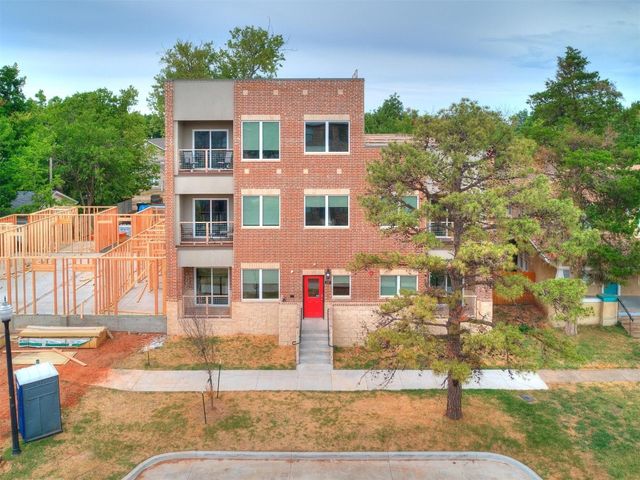 207 W Apache Street, Norman, OK 73069
