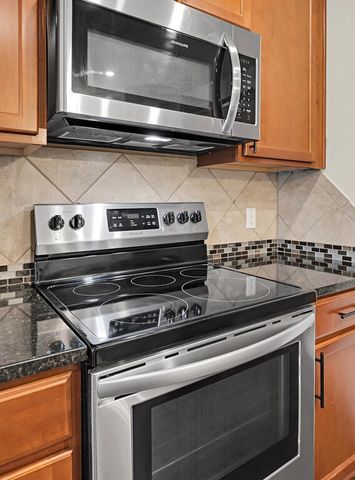3200 Keathley Drive, Lorena, TX 76655