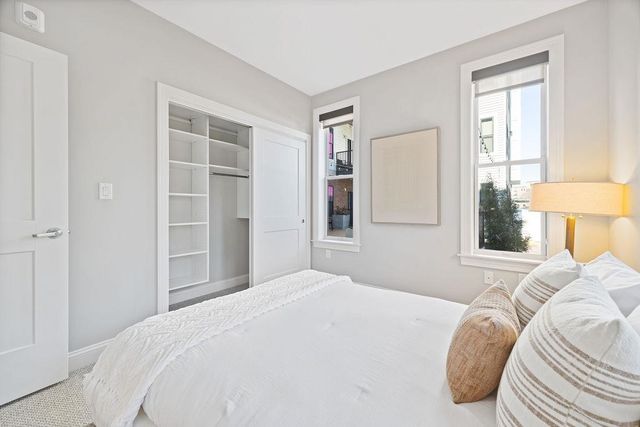 99 Foundry Place 102, Portsmouth, NH 03801