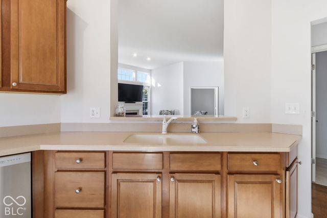 12658 Broadmoor Court N, Fishers, IN 46037