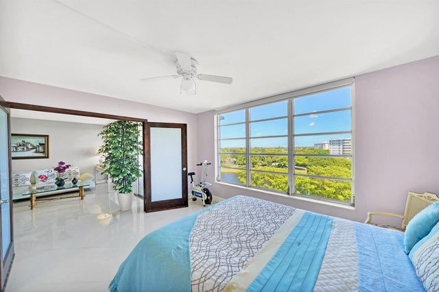 2940 N Course Drive 811, Pompano Beach, FL 33069