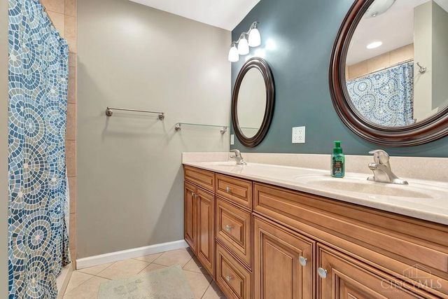 6889 Menz Lane, Green Twp, OH 45233