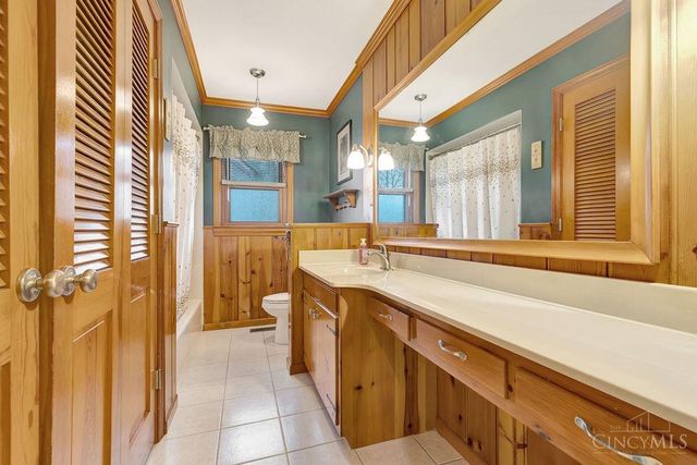 6889 Menz Lane, Green Twp, OH 45233