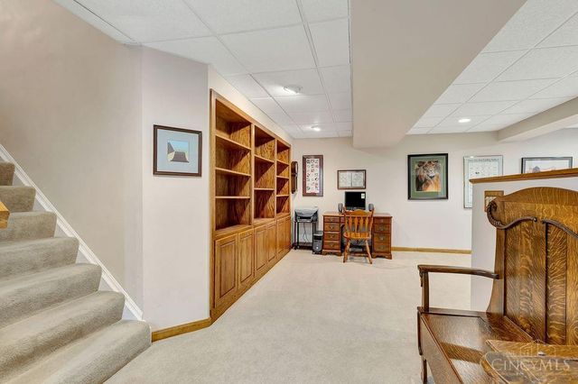 6889 Menz Lane, Green Twp, OH 45233