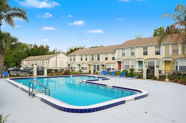 37306 EMBASSY PARK LANE, Dade City, FL 33525