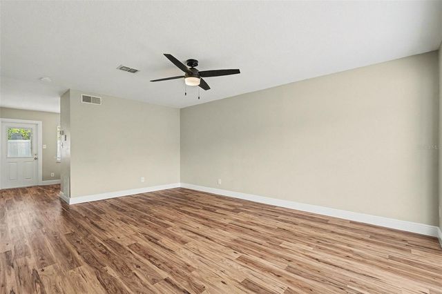 37306 EMBASSY PARK LANE, Dade City, FL 33525