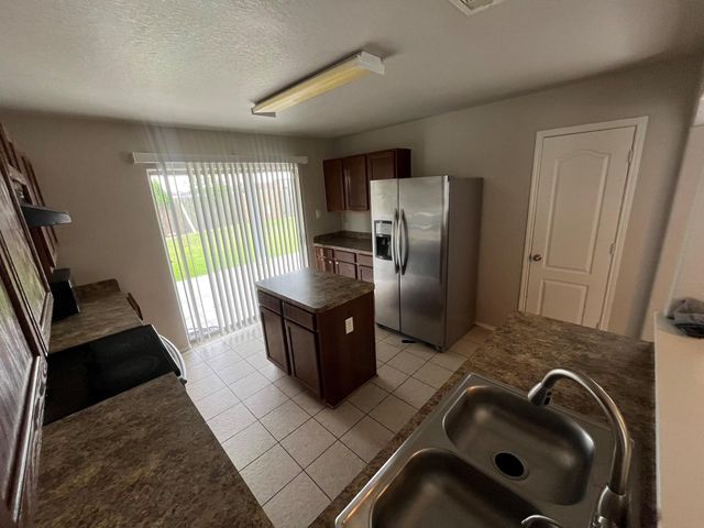 21335 Finbury Oaks Lane, Katy, TX 77449