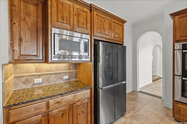 623 Sentry Hl, San Antonio, TX 78260