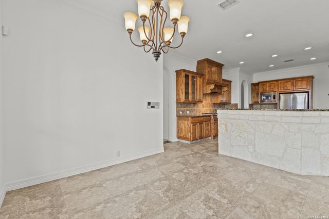 623 Sentry Hl, San Antonio, TX 78260