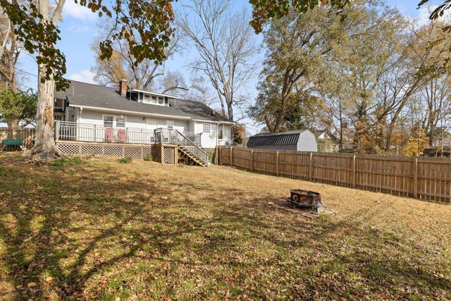 207 Culberson Avenue, La Fayette, GA 30728