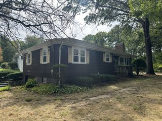 2-4 Old Central Tpke, Framingham, MA 01702