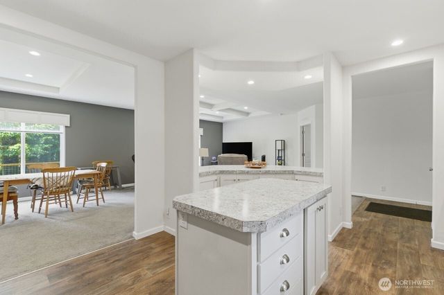 29377 Scenic Drive NE, Poulsbo, WA 98370
