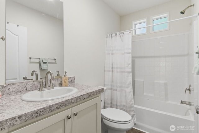 29377 Scenic Drive NE, Poulsbo, WA 98370