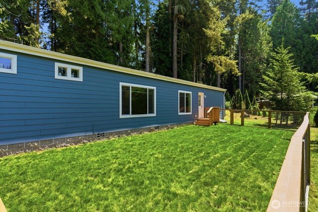 29377 Scenic Drive NE, Poulsbo, WA 98370