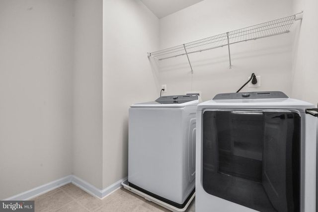 9516 KIMBLETON HALL LOOP, Manassas Park, VA 20111