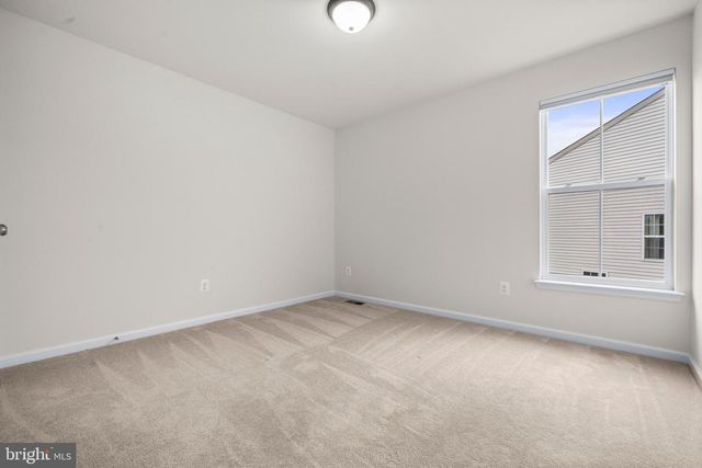 9516 KIMBLETON HALL LOOP, Manassas Park, VA 20111