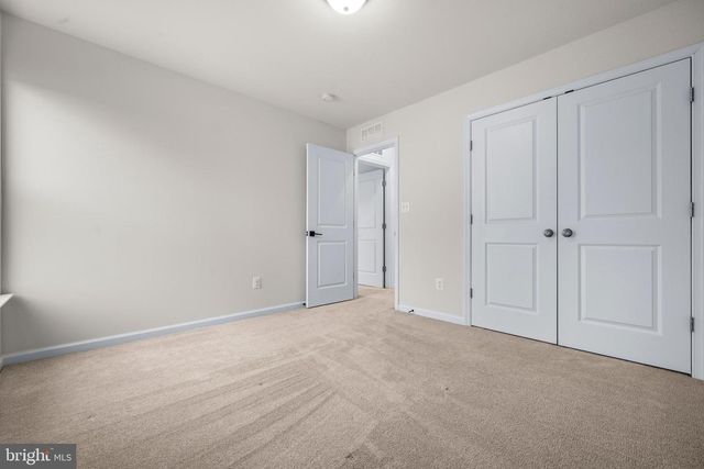 9516 KIMBLETON HALL LOOP, Manassas Park, VA 20111